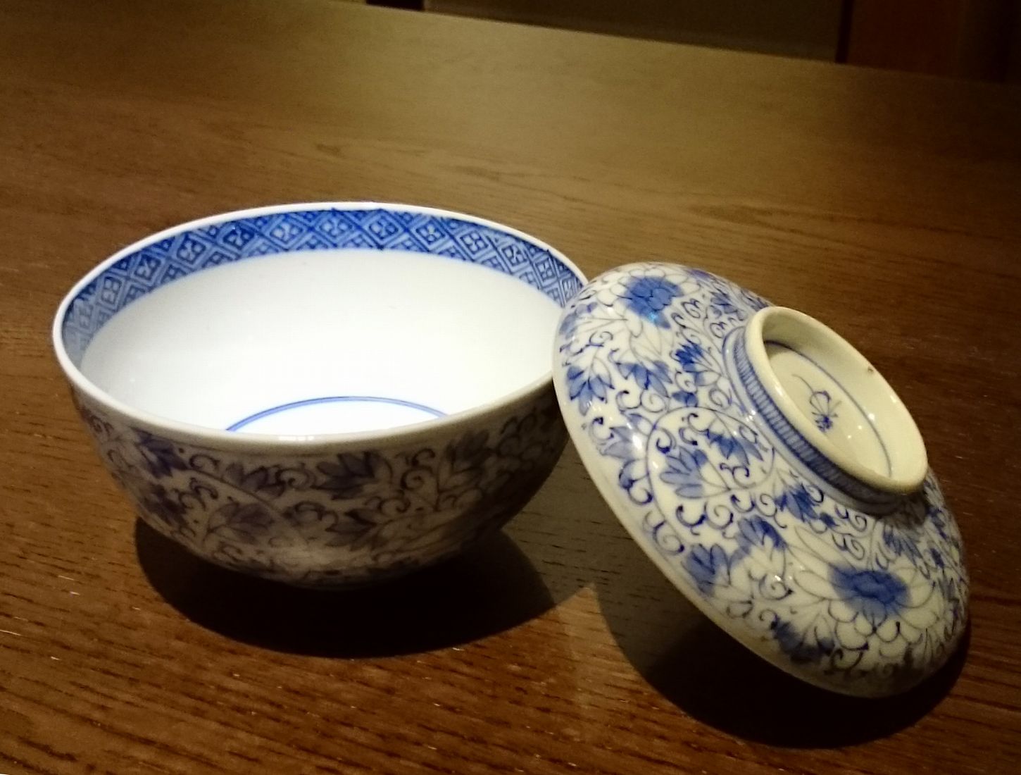 貴重な古伊万里の器たち